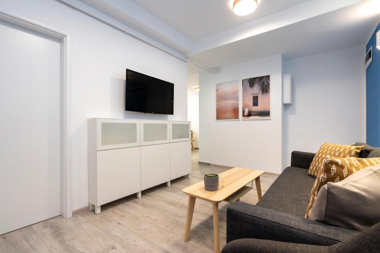 בוקרשט Blue Design Apartament In Magheru מראה חיצוני תמונה