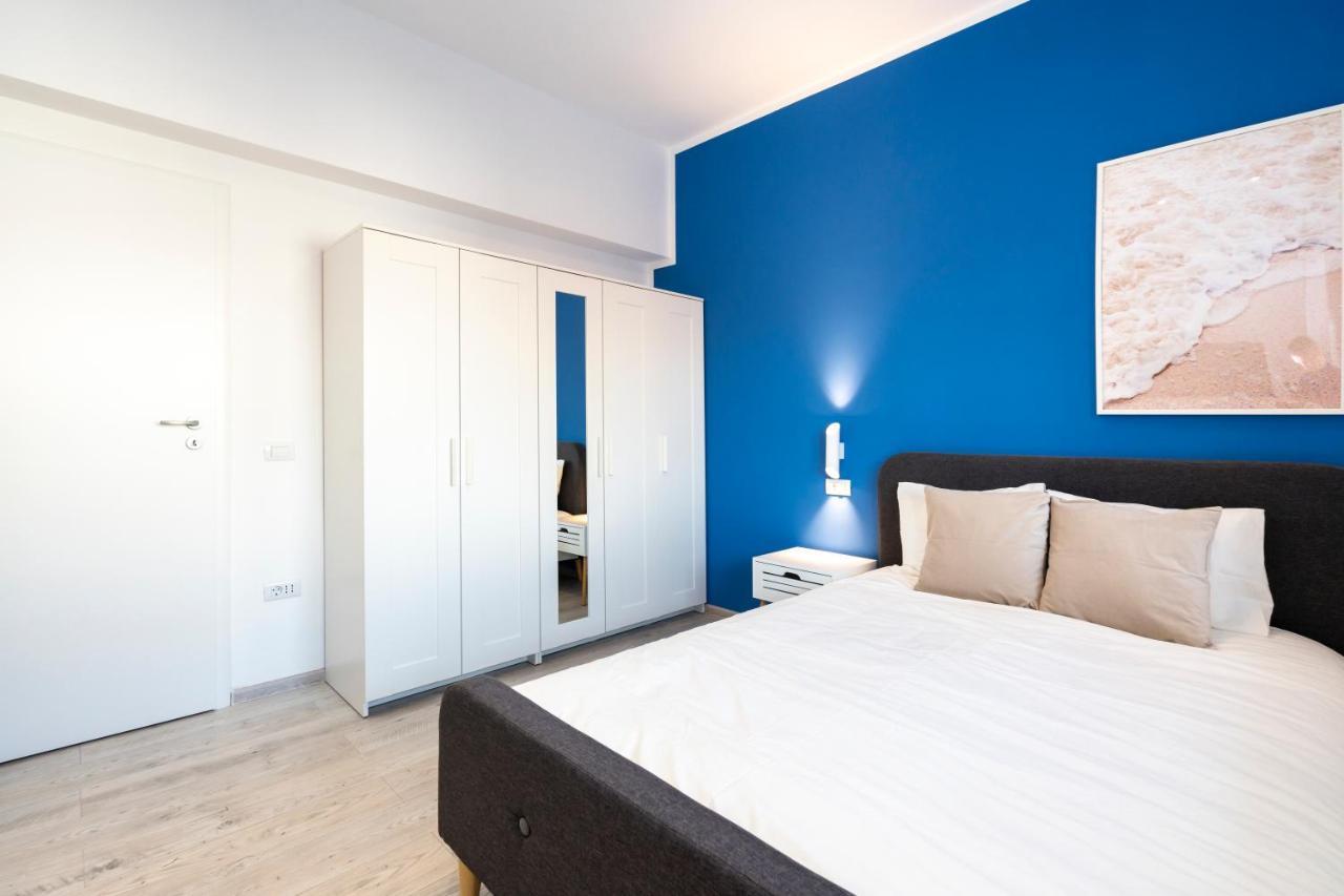 בוקרשט Blue Design Apartament In Magheru מראה חיצוני תמונה